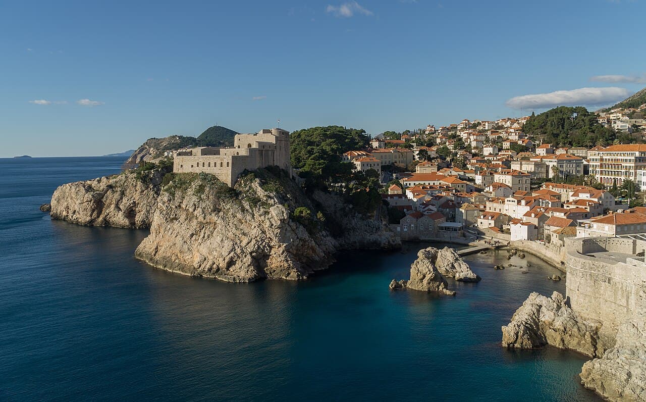 Fort Lovrijenac on its crag beside Dubrovnik's walls