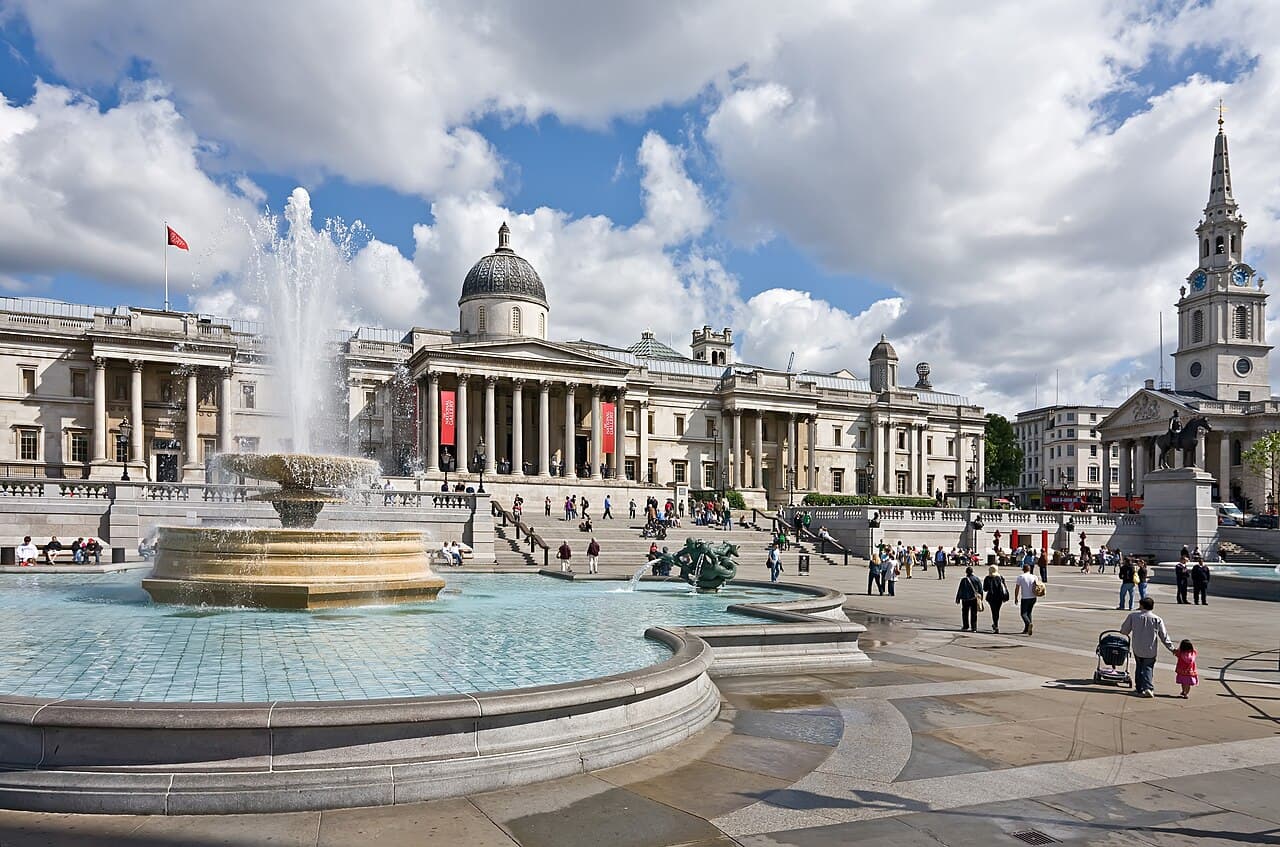 The National Gallery above Trafalgar Square