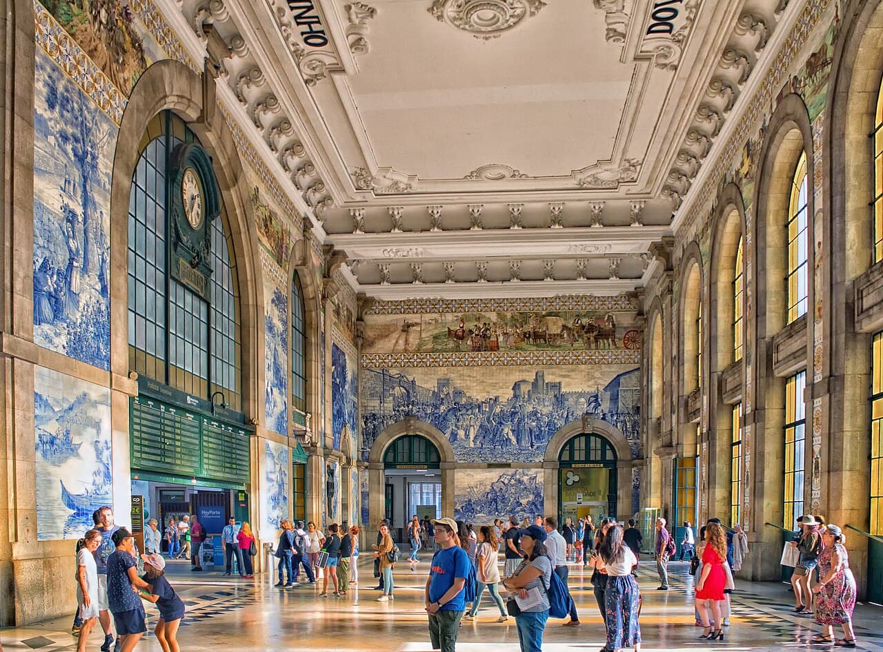 The azulejo-tiled hall of São Bento station, Porto