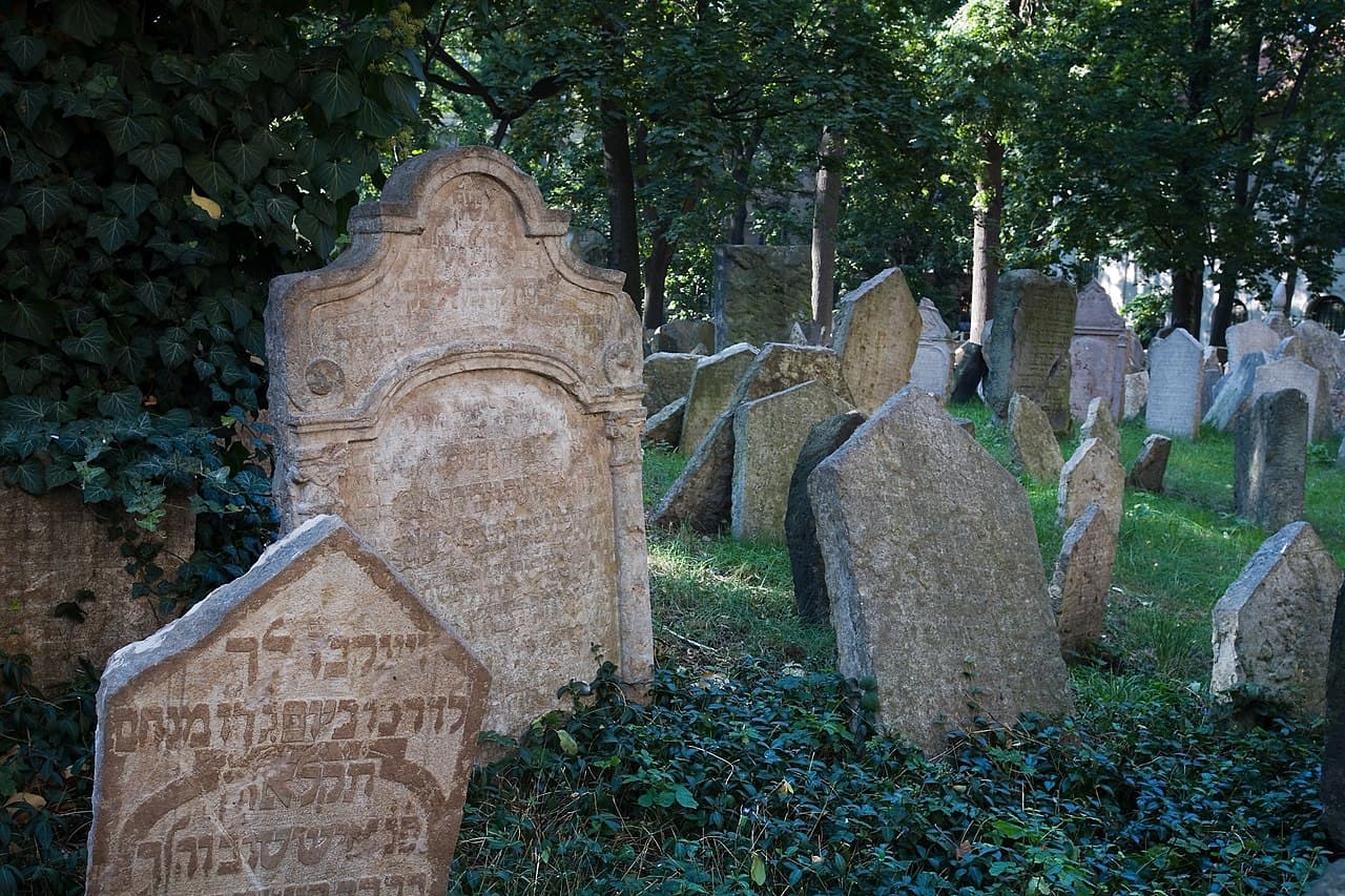The Old Jewish Cemetery in Josefov, Prague