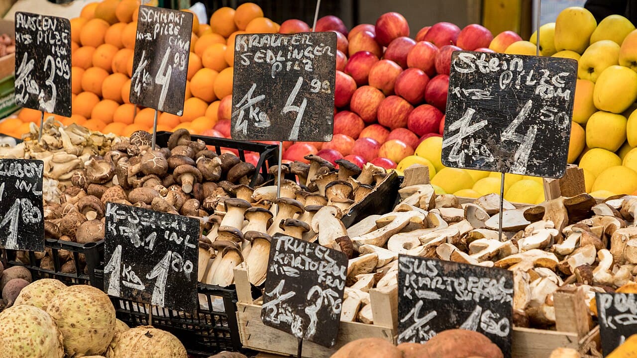 Stalls at the Naschmarkt, Vienna