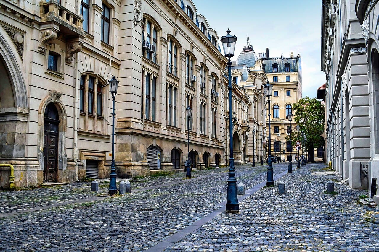 Streets of Lipscani (Old Town), Bucharest