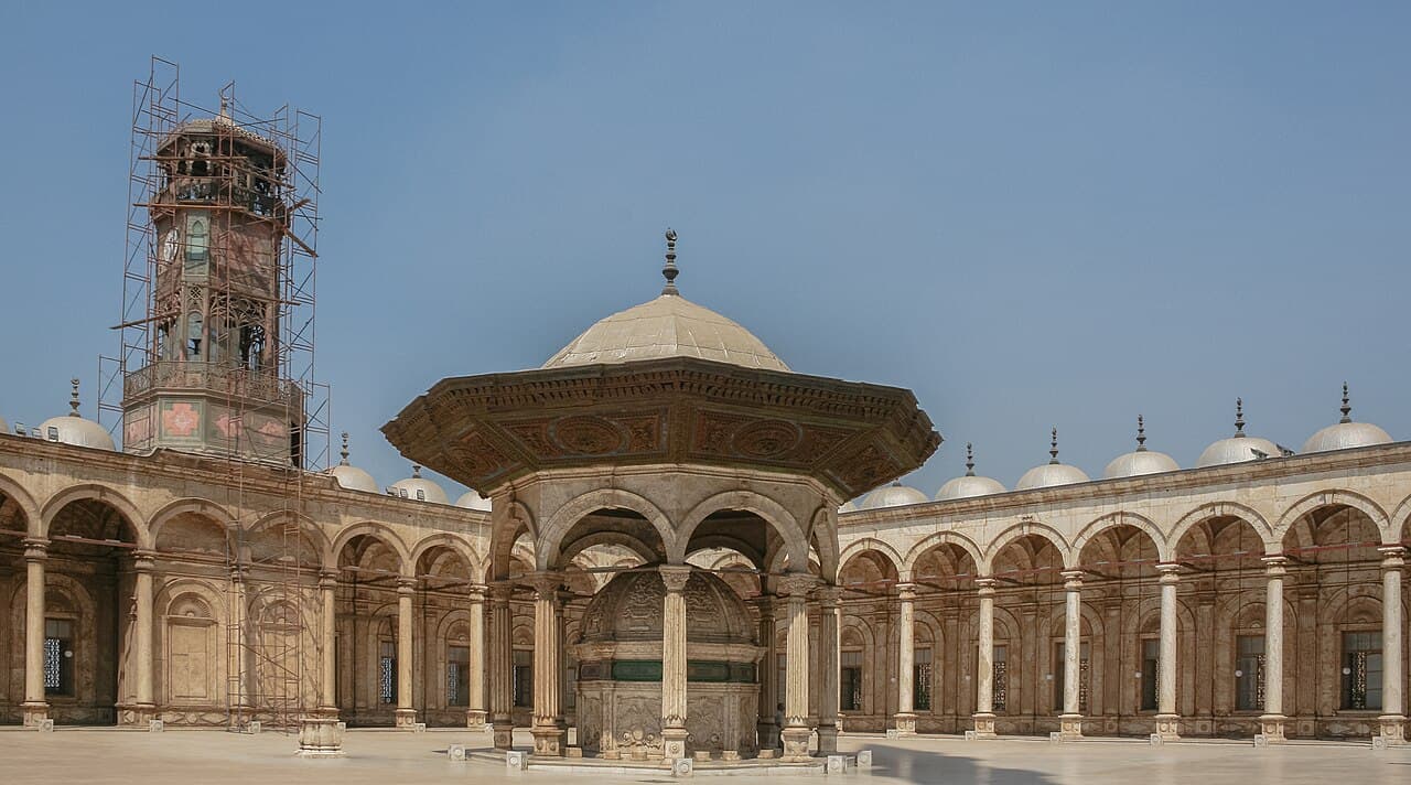 Streets of Islamic Cairo, Cairo