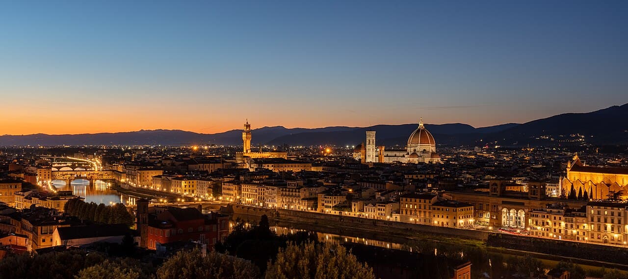 Streets of Oltrarno & Santo Spirito, Florence