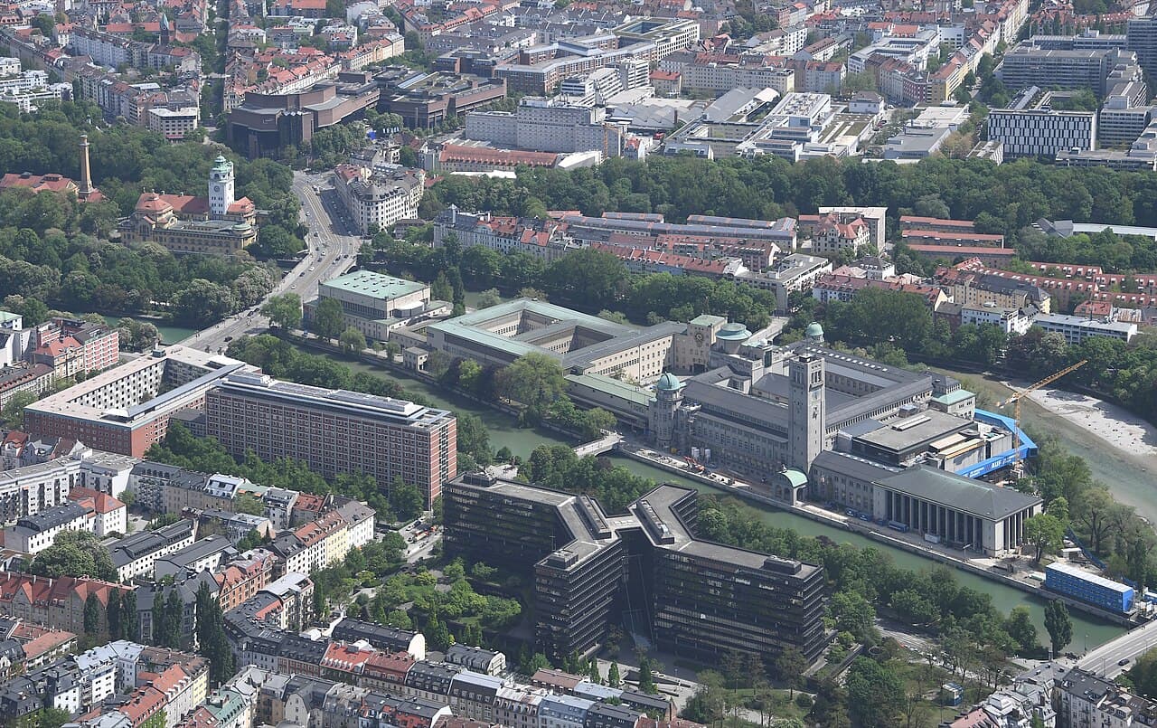 Streets of Glockenbachviertel & Isarvorstadt, Munich