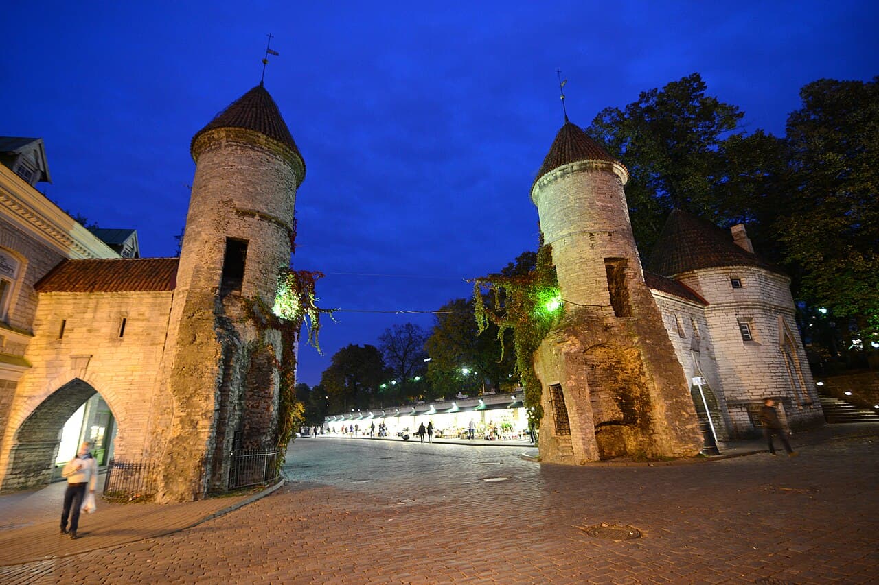 Streets of Old Town (Vanalinn), Tallinn