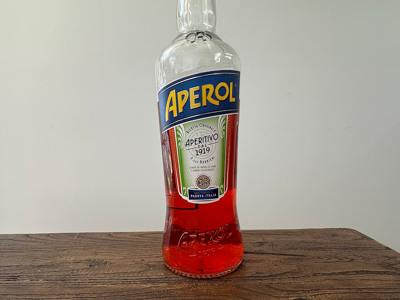 Aperitivo drinks and snacks in Bologna