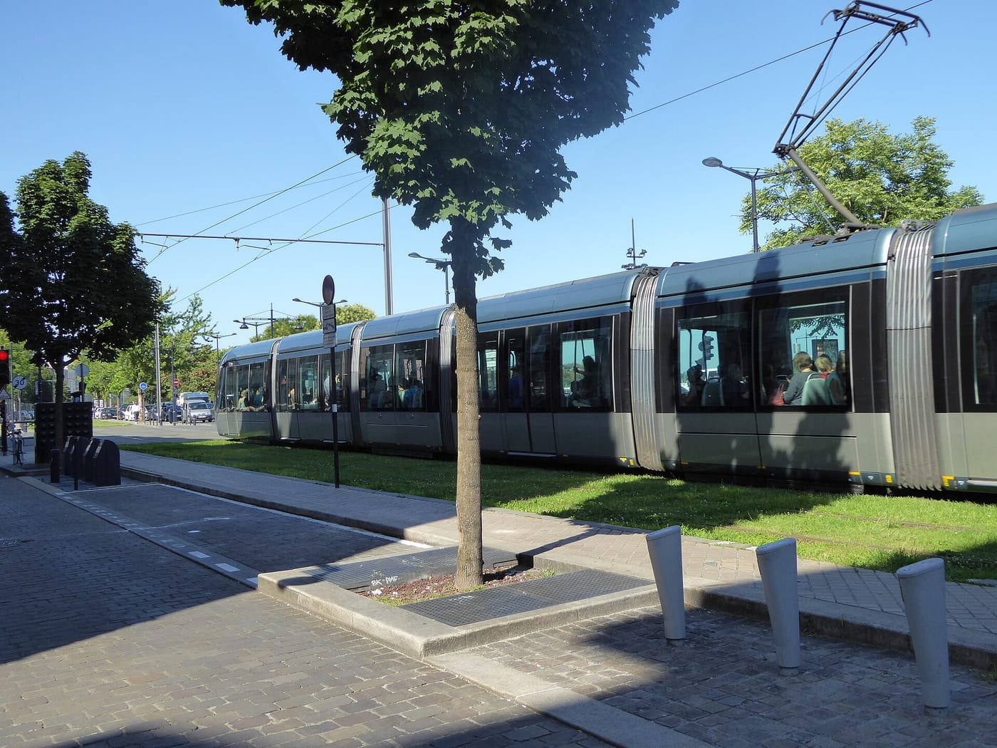 The riverside quays at Chartrons in Bordeaux