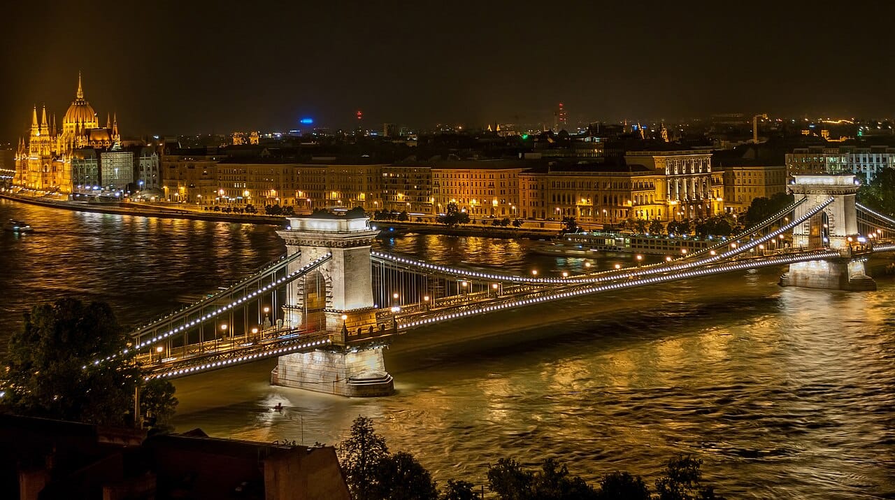 The Chain Bridge over the Danube, Budapest