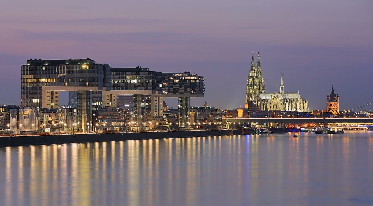 Streets of Altstadt, Cologne