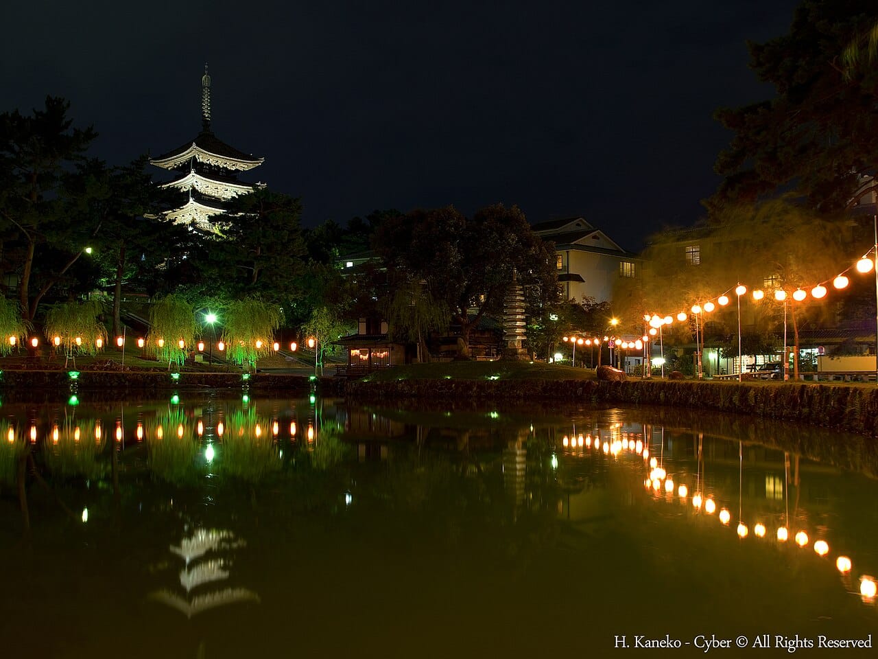 Streets of Kintetsu-Nara & JR Nara, Nara