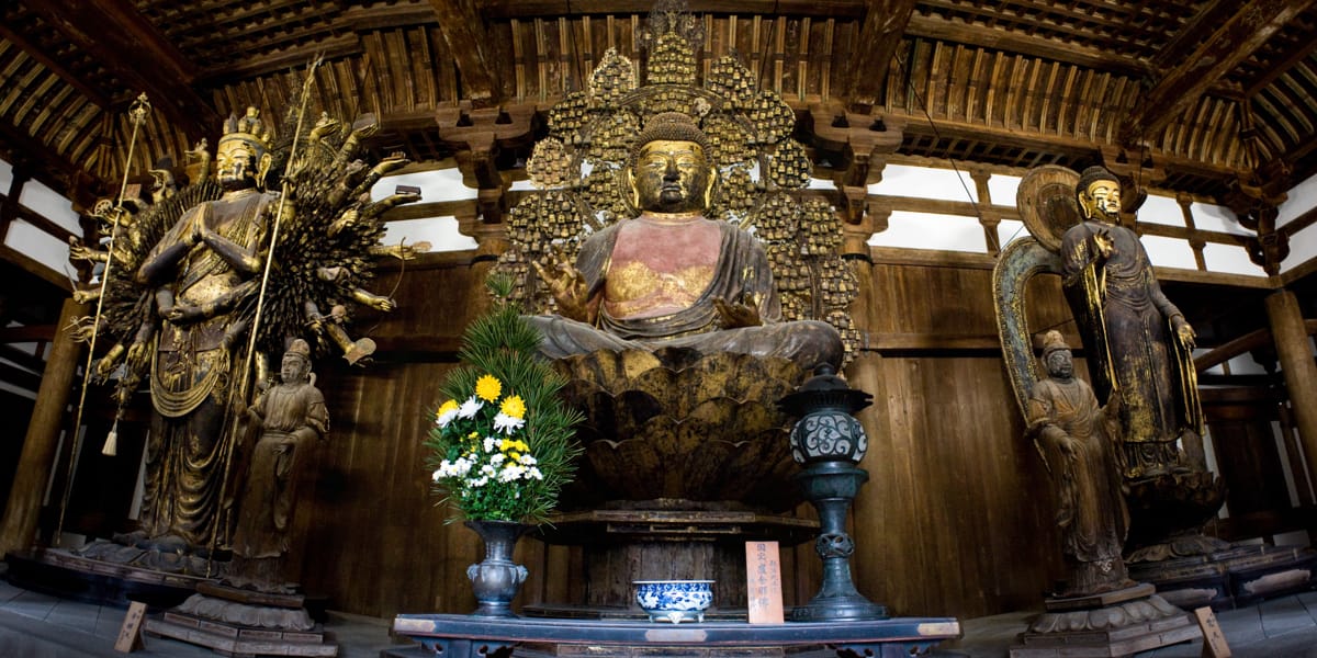 The golden Buddha hall inside Tōshōdai-ji temple in Nara