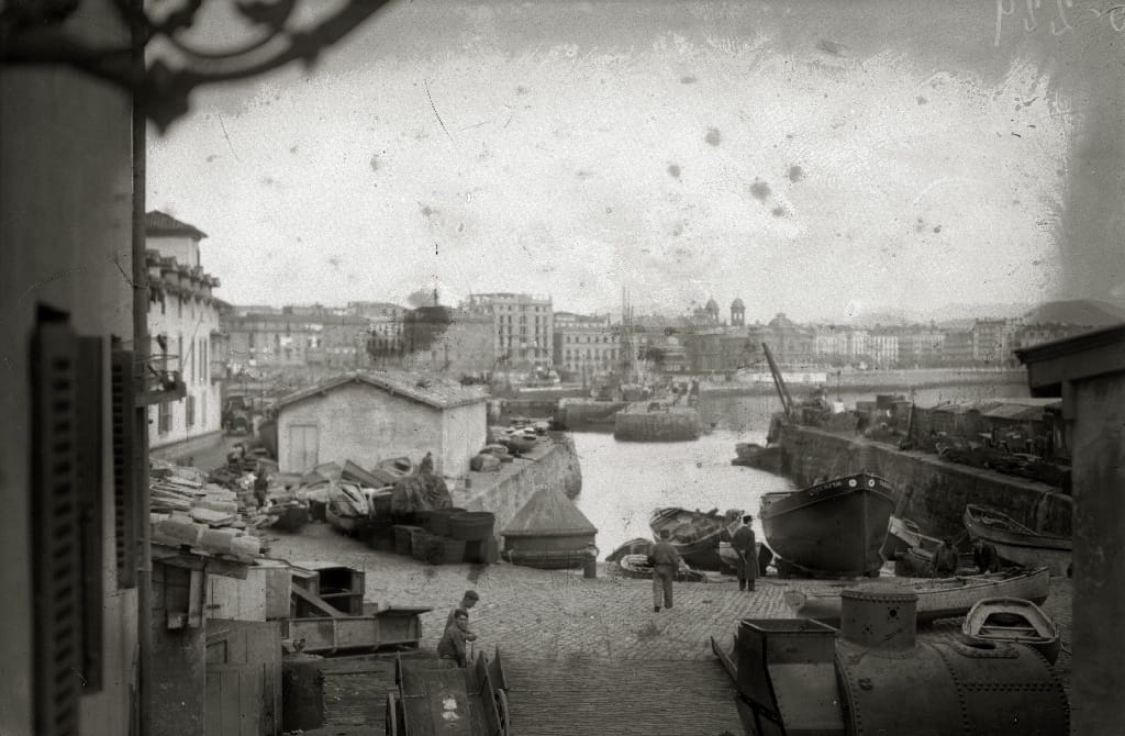 The old fishing port below Monte Urgull
