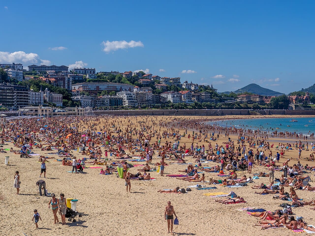 La Concha bay and beach in San Sebastián