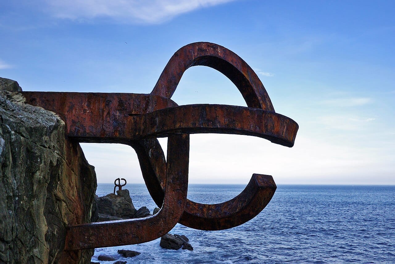 Chillida's Peine del Viento sculptures on the rocks