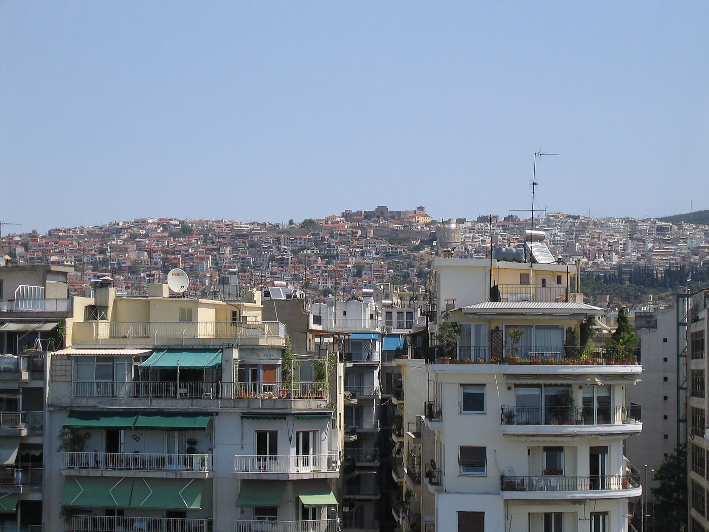 The view over Thessaloniki and the gulf from the upper town of Ano Poli
