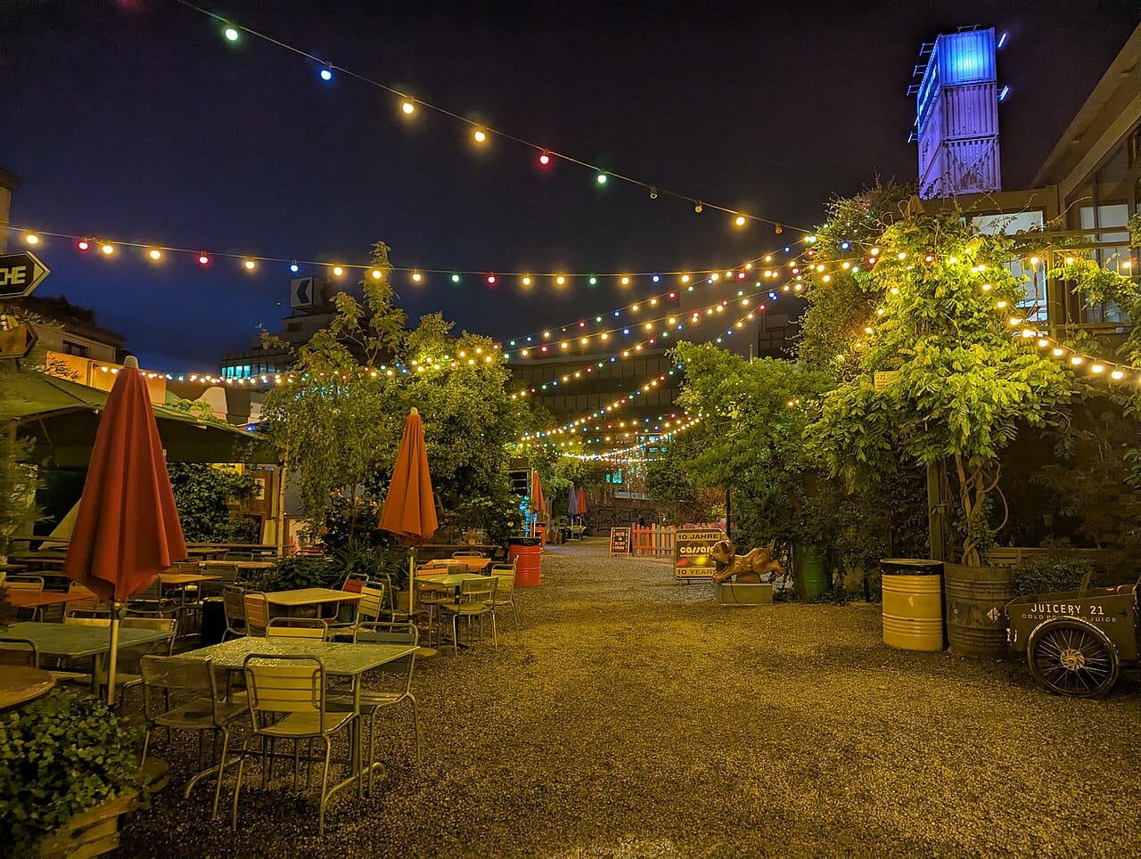 Frau Gerolds Garten bar in Zürich-West
